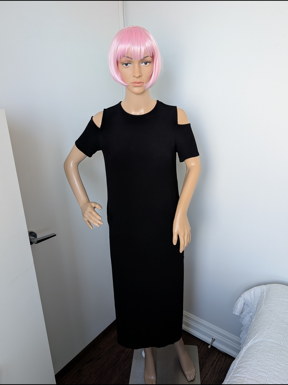 Forever 21 Black Cold-Shoulder Midi Knit Dress